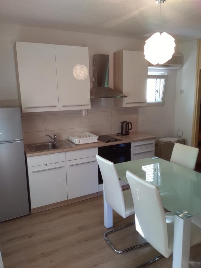 Rooms Mara Skradin Exterior foto